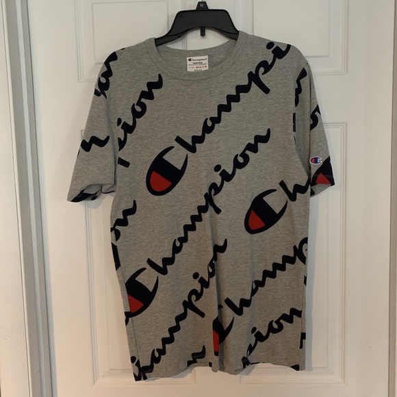 Champion T-shirt - Picture 1 of 1